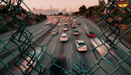 爱游戏体育APP下载-梅西连续两场破门，巴萨客场击败对手，巴萨官方_梅西离队