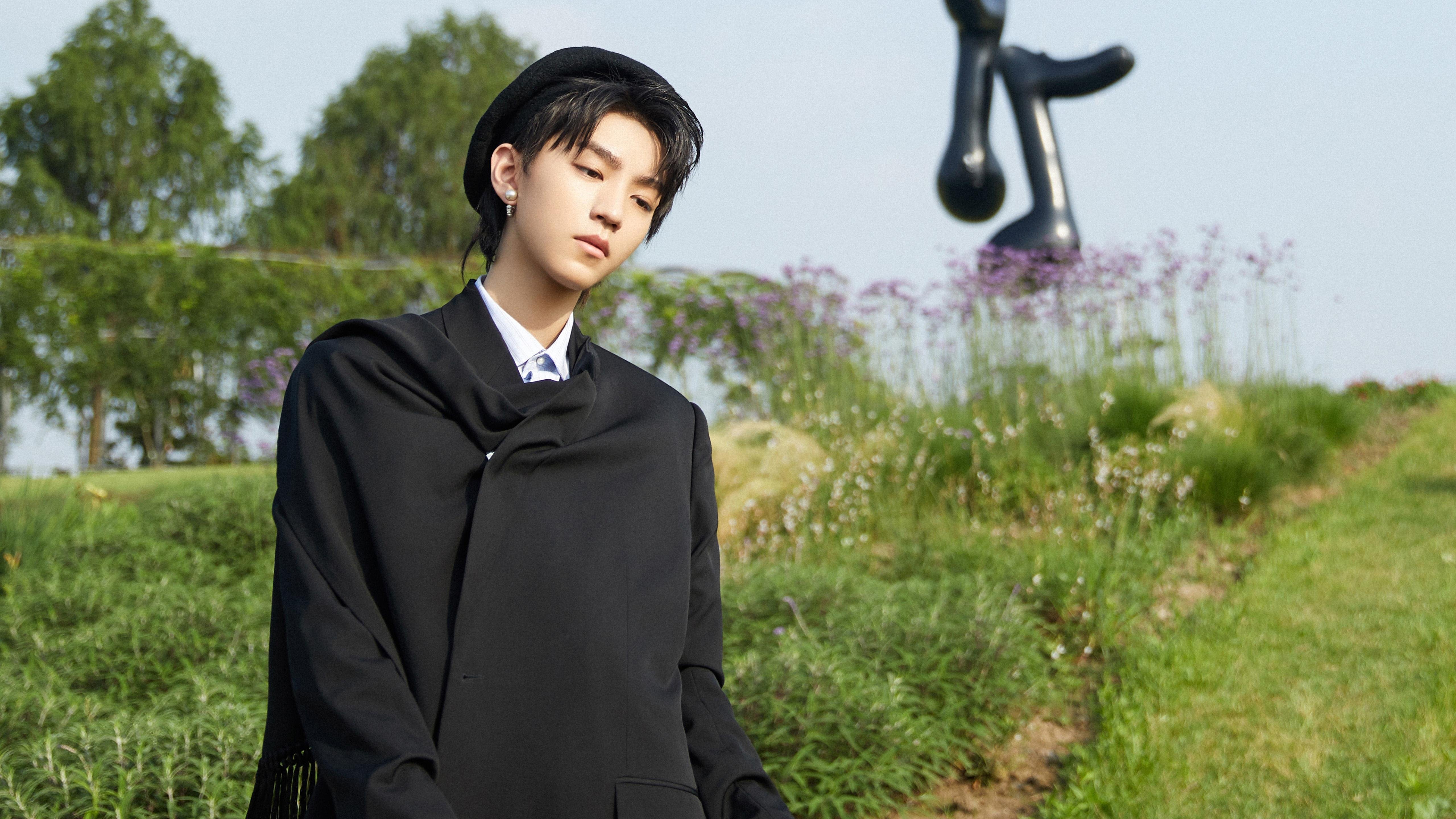 爱游戏综合娱乐-逆转荣耀：不屈精神铸就的欧冠奇迹，逆转胜利是怎么达成