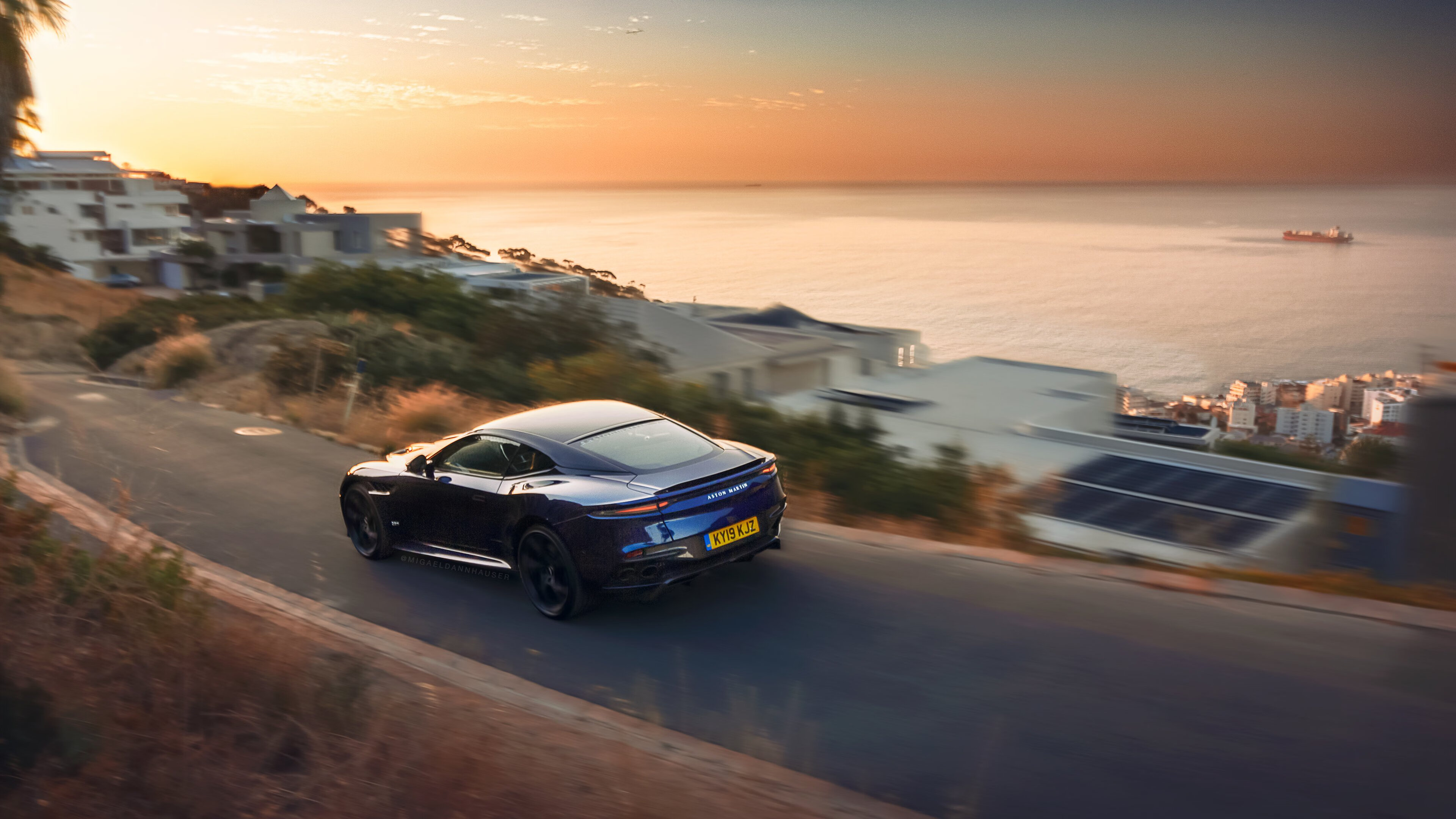 逆境中的“钢铁战队”——不屈不挠的足球精神,钢铁战队是哪个公司