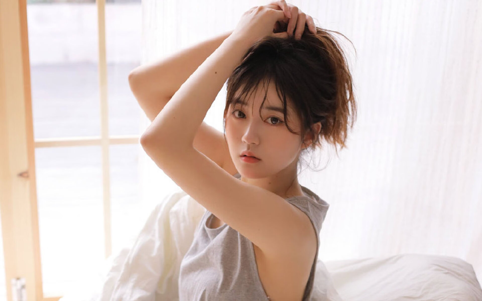 奮勇作戰,表現熱血英勇,取得勝利,奋勇作战是成语吗