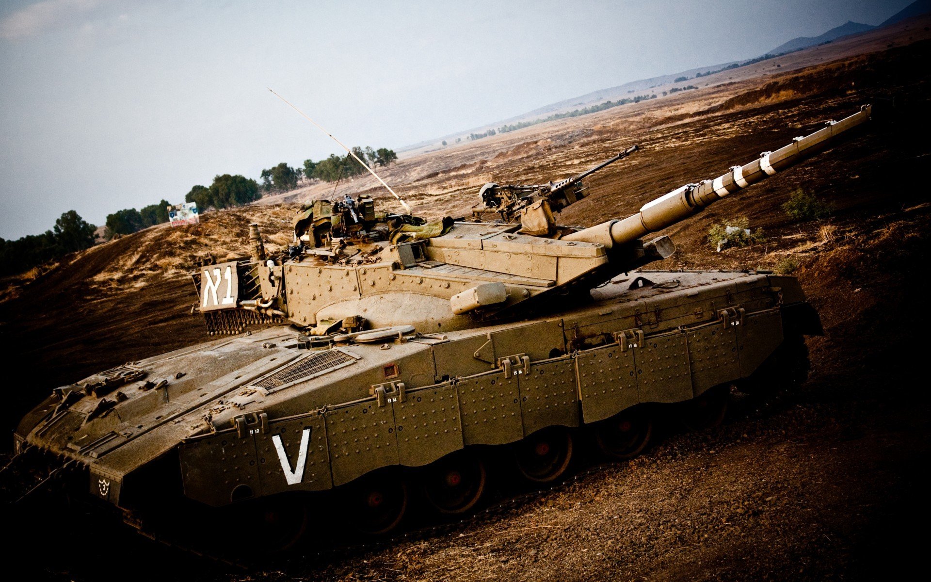 爱游戏体育官方网站-阿尔阿赫利篮板球争夺激烈，阿赫利vs德黑兰独立