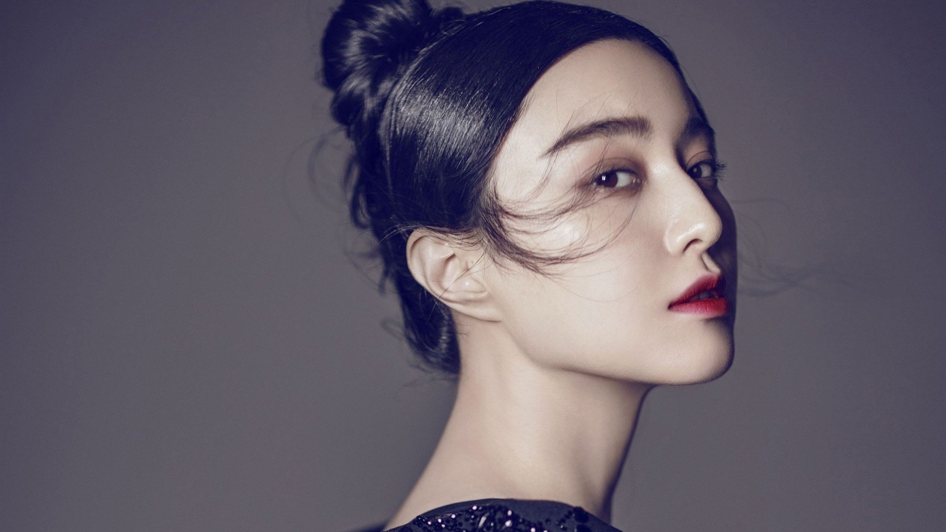 爱游戏体育-西甲球员在密集赛程中视觉注意力持续性研究，西甲明星球员